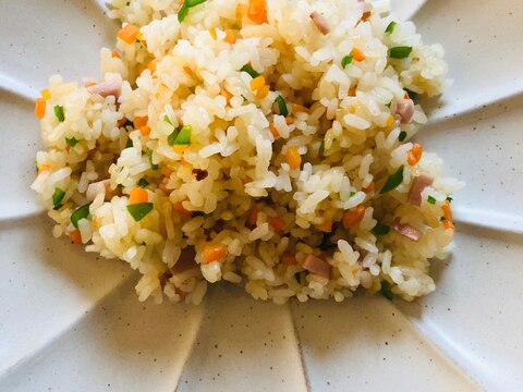 鶏がらスープの素で炒飯 レシピ 作り方 By ろーるけーき 楽天レシピ 鶏がらスープの素で炒飯 レシピ 作り方 By ろーるけーき 楽天レシピ